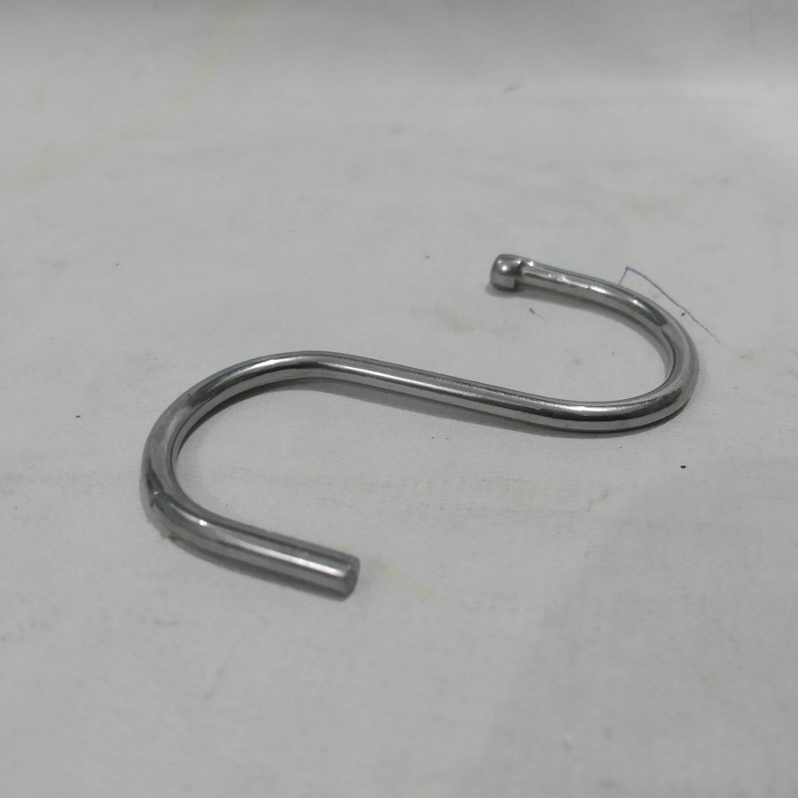 Gantungan Hook Barang Stainless Huruf S Dual Pentol