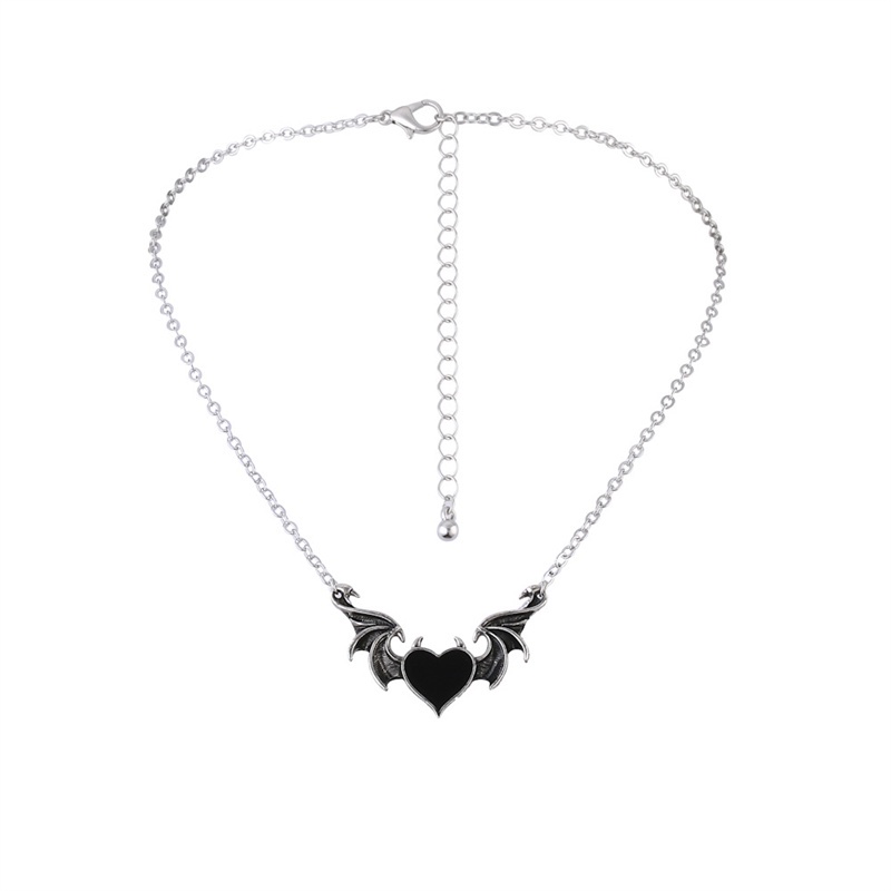 Kalung Multi layer Dengan Liontin Demon Heart Untuk Pria Dan Wanita