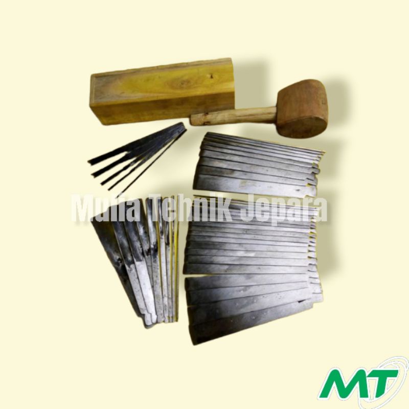 pahat tatah ukir baja putih asli lengkap