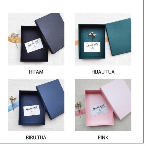 

Kotak Kado / Souvenir uk. 17 x 13 x 3.5 cm - Hijau tua