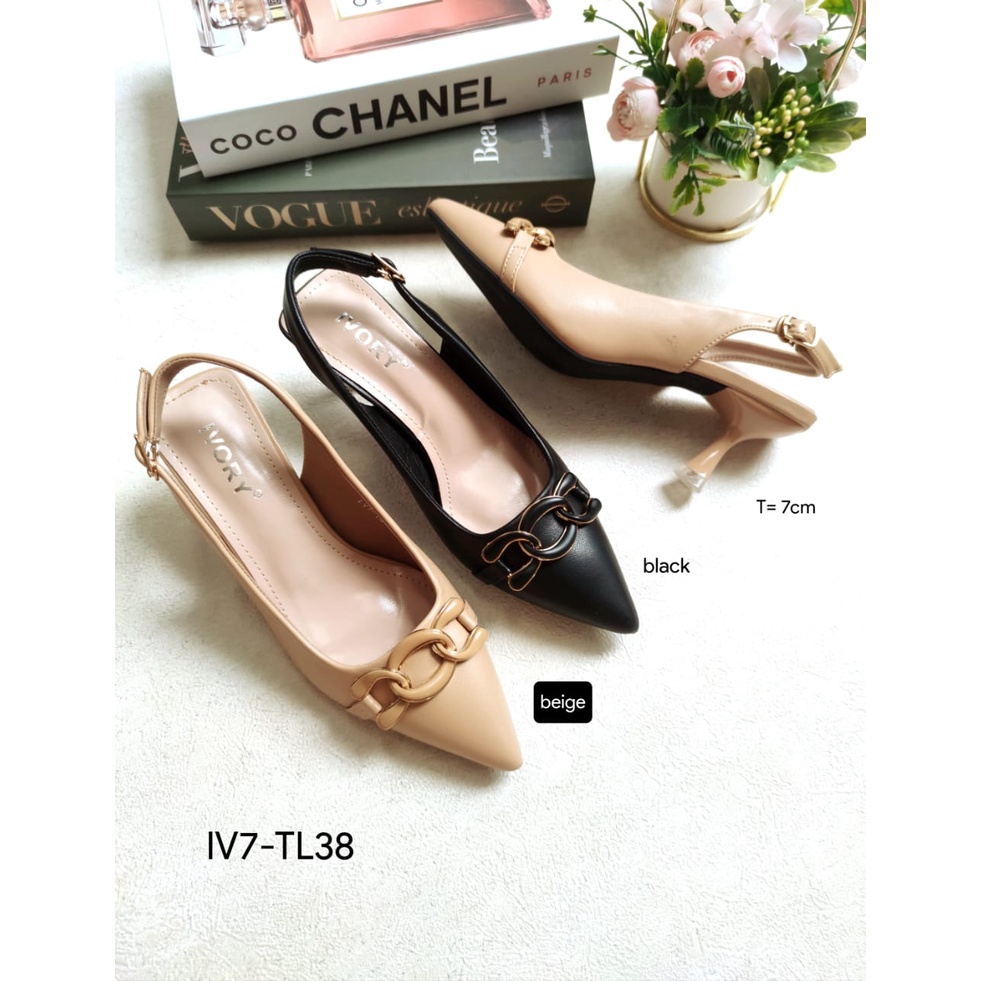 IVORY Sepatu Heels Tali belakang Import IV7-TL38