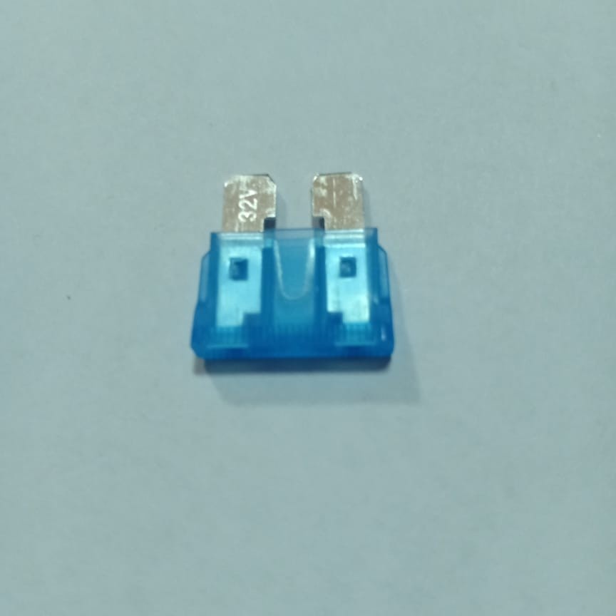 Sikring Sekring DX Besar Tancap Mobil Motor 15A Biru