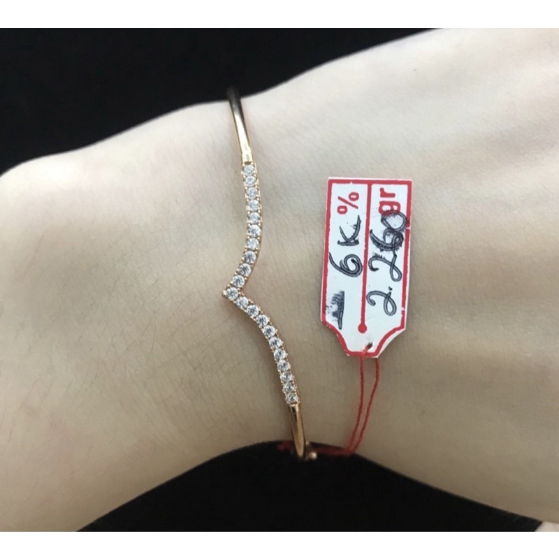 gelang emas model aurel