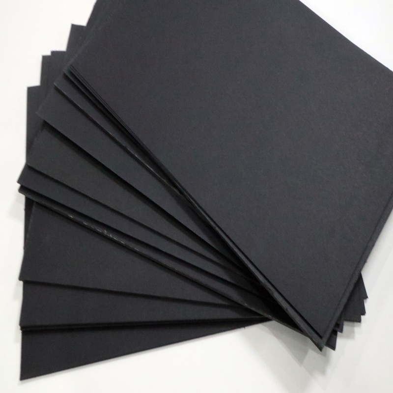 

Kertas Karton Linen Hitam 200 gsm A5 50 lembar