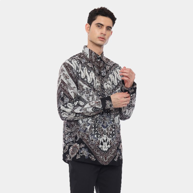 Batik Pria Kemeja Panjang Slim Baladewa  - Naira Batik