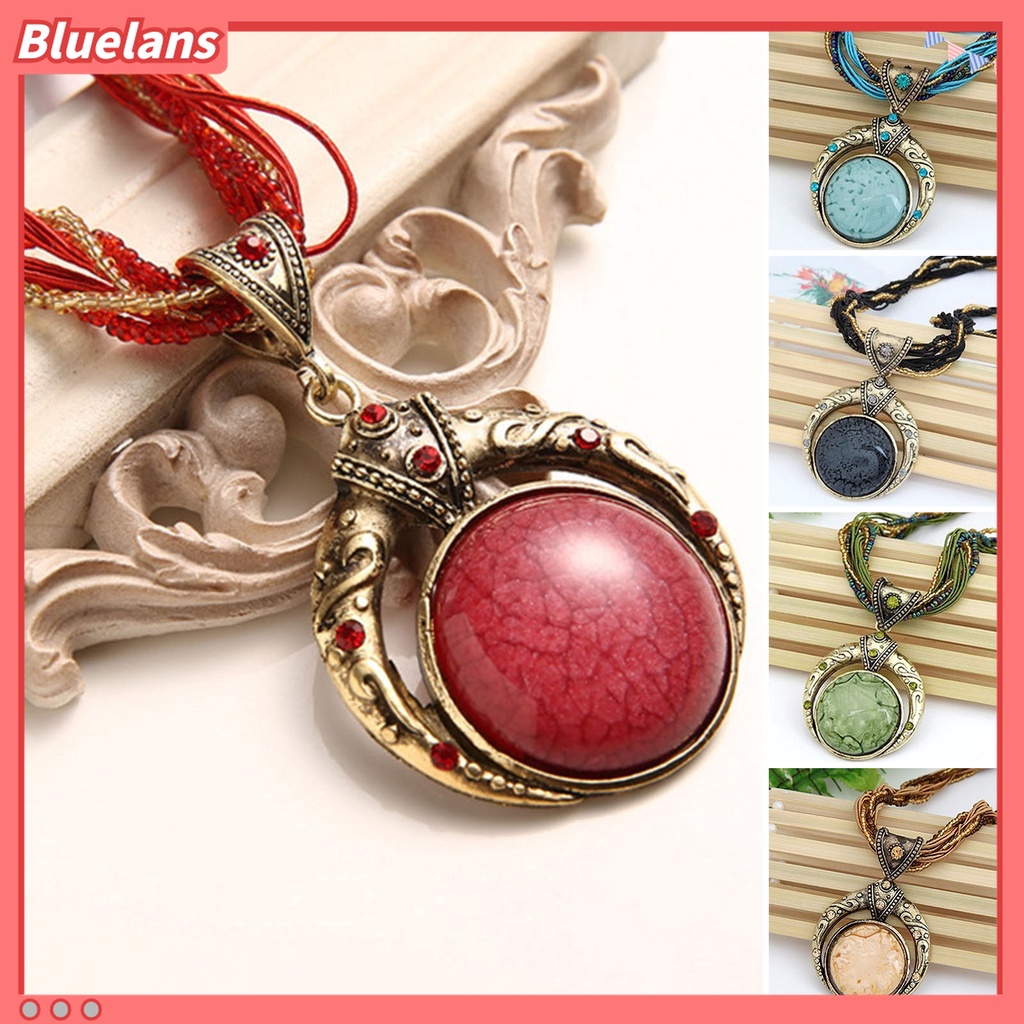 Kalung Rantai Multilayer Liontin Manik-Manik Ukir Bentuk Bulat Unik Gaya Bohemian Vintage Untuk Wanita