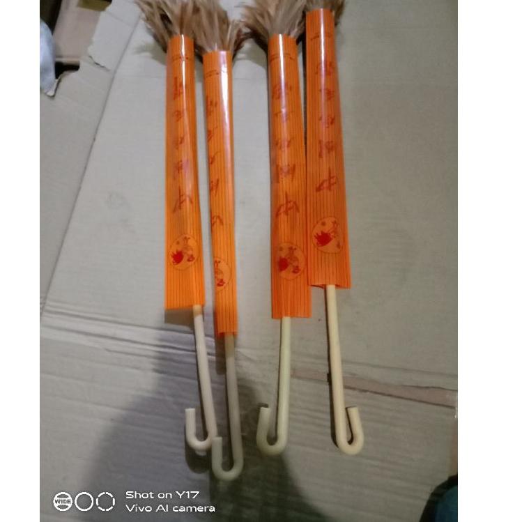 Order--Kemoceng bulu ayam/ Rrt