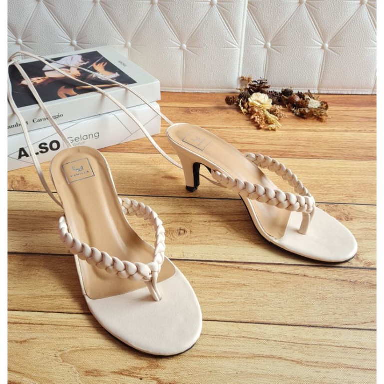 ABBUSHOES Hs 118 haig hells jepit kepang gladiator 7cm