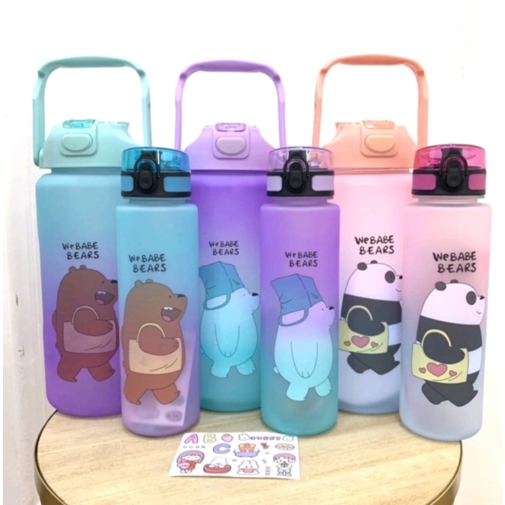 Botol Minum Couple Pasangan + Sticker 2D &amp; 3D Gradasi We Babe Bear 1Set 2 Liter Dan 800ML Food Grade Bebas BPA Dengan Penanda Waktu Webabe Bears-Botol Minum Viral Motivasi 2in1 Botol Minuman Anti Bocor Awet Tahan Lama