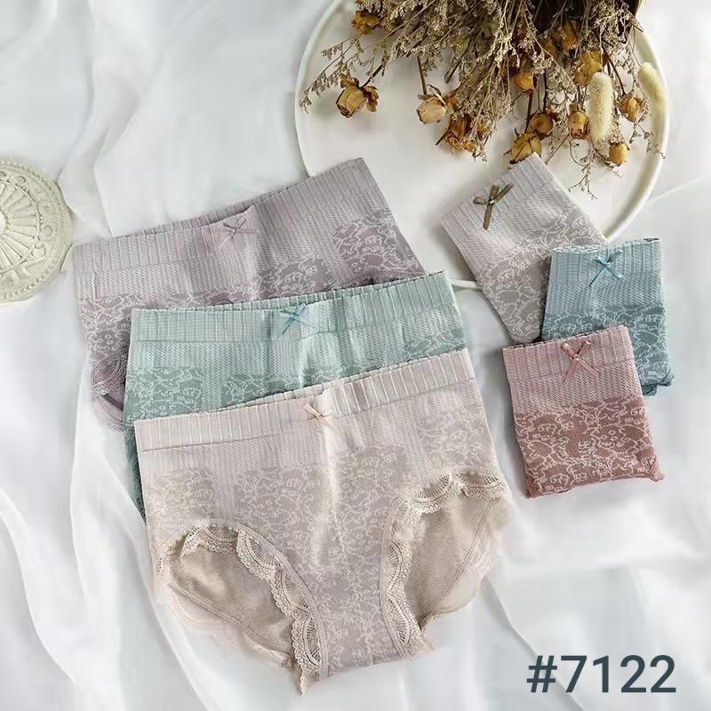 grosir celana dalam wanita  bahan rajut  motif Batik Tebal