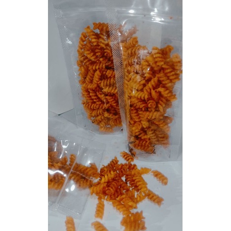 

Makaroni Spiral Pedas 60 gram