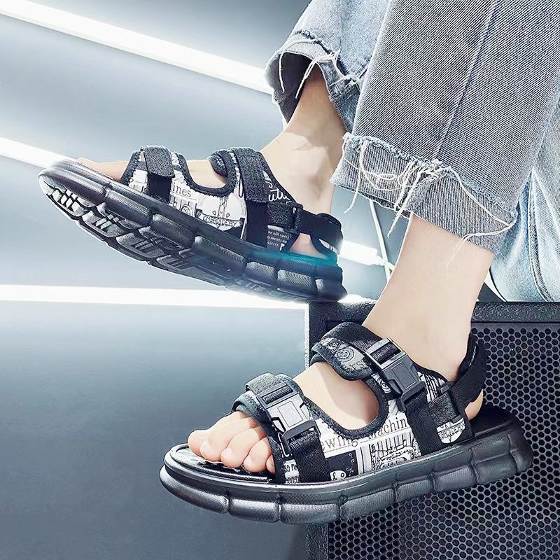 【Promo termurah7.7】SANDAL PRIA SANDAL GUNUNG PRIA-SANDAL GUNUNG PRIA ORIGINAL /SANDAL GUNUNG PRIA TERBARU/[FREE ONGKIR]Tali Belakang Yang BiSa DilepaS/Padat Semua Karet/Non-Slip Di Hari Hujan/Sendal Fashion Pria/Sendal Kasual Pria