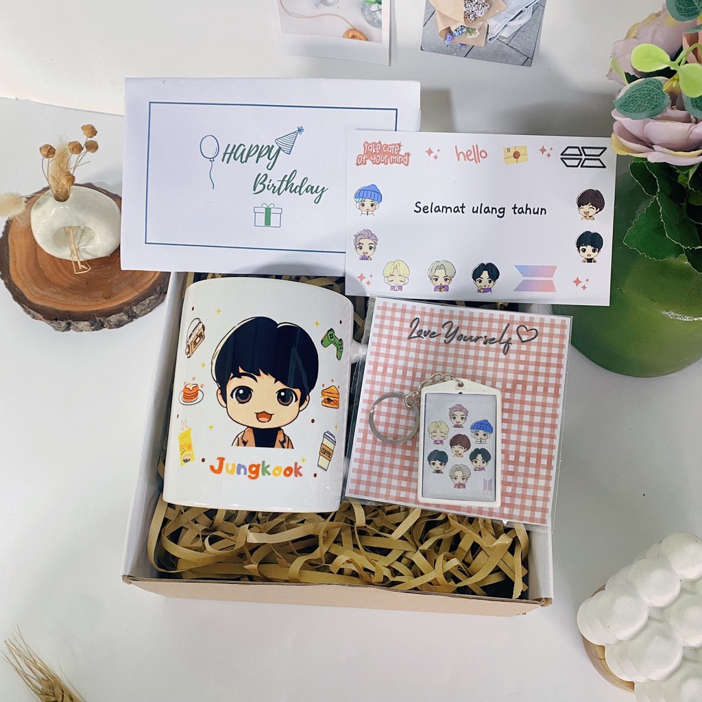 Hampers BTS / Kado Ulang Tahun BTS / Hampers KPOP by Gifttale
