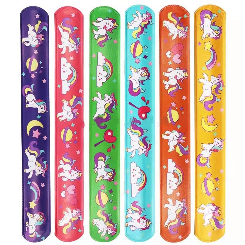 10pcs Mainan Gelang Slap Band Motif Kartun Unicorn Warna Pelangi Untuk Hadiah Anak