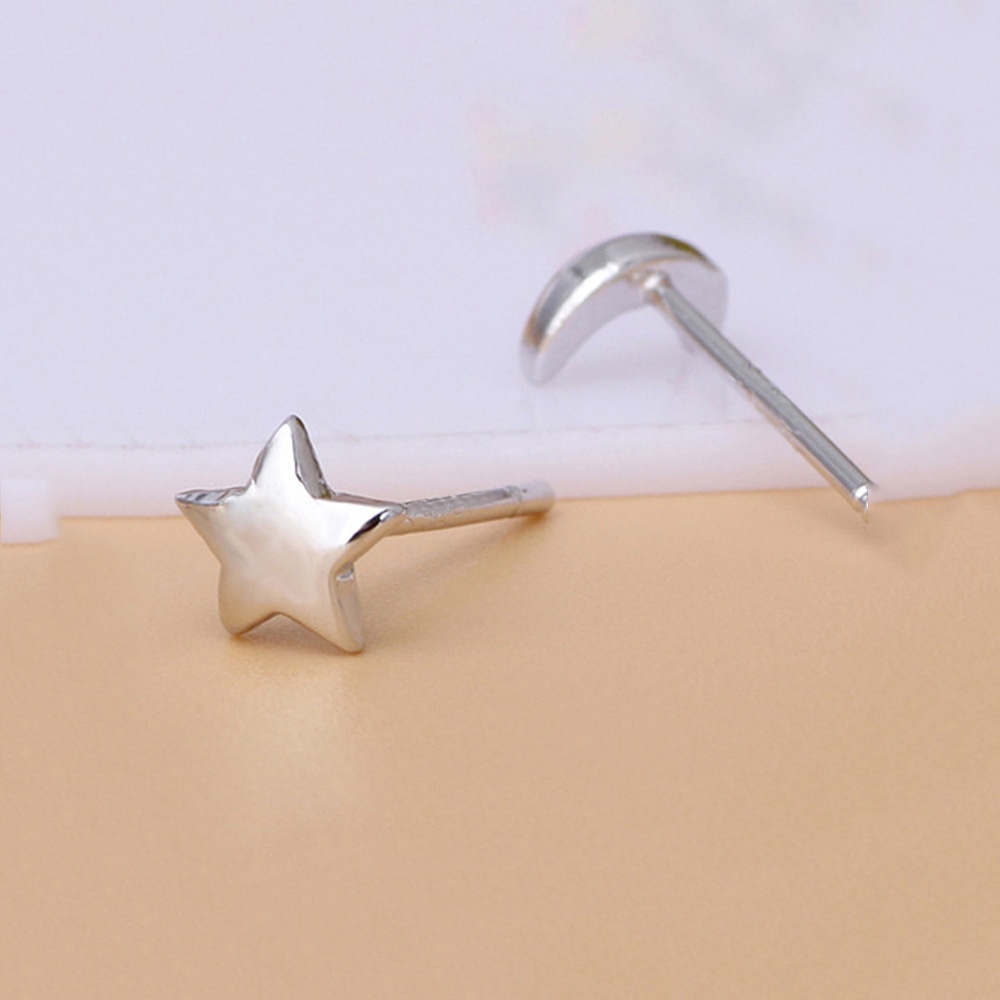 Anting Tusuk Asimetris Bentuk Bulan Bintang Mini Bahan Tembaga Untuk Wanita