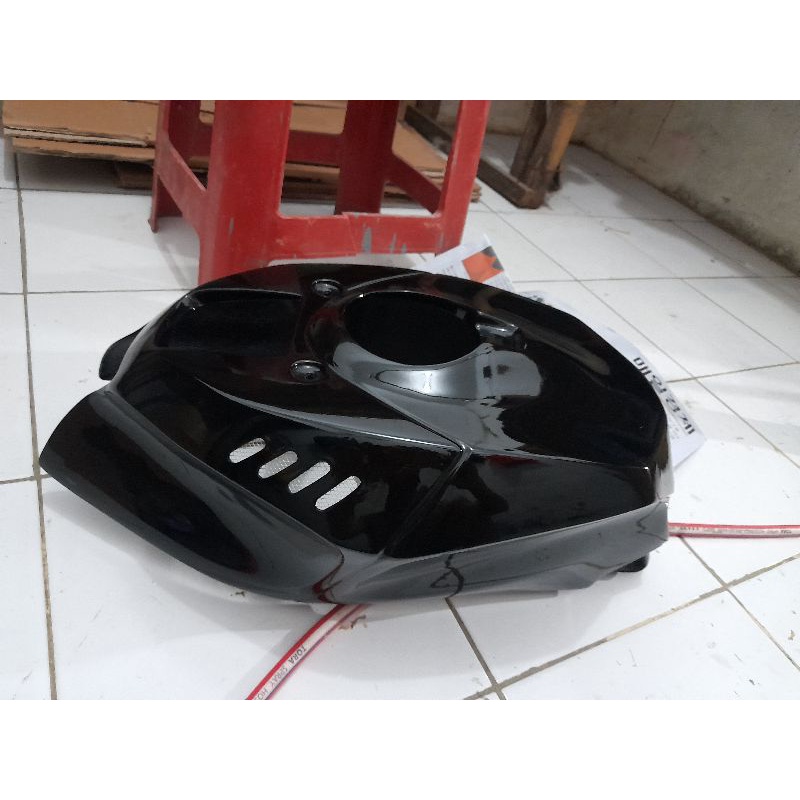 kondom tangki gsx R150 cover taangki gsx R150