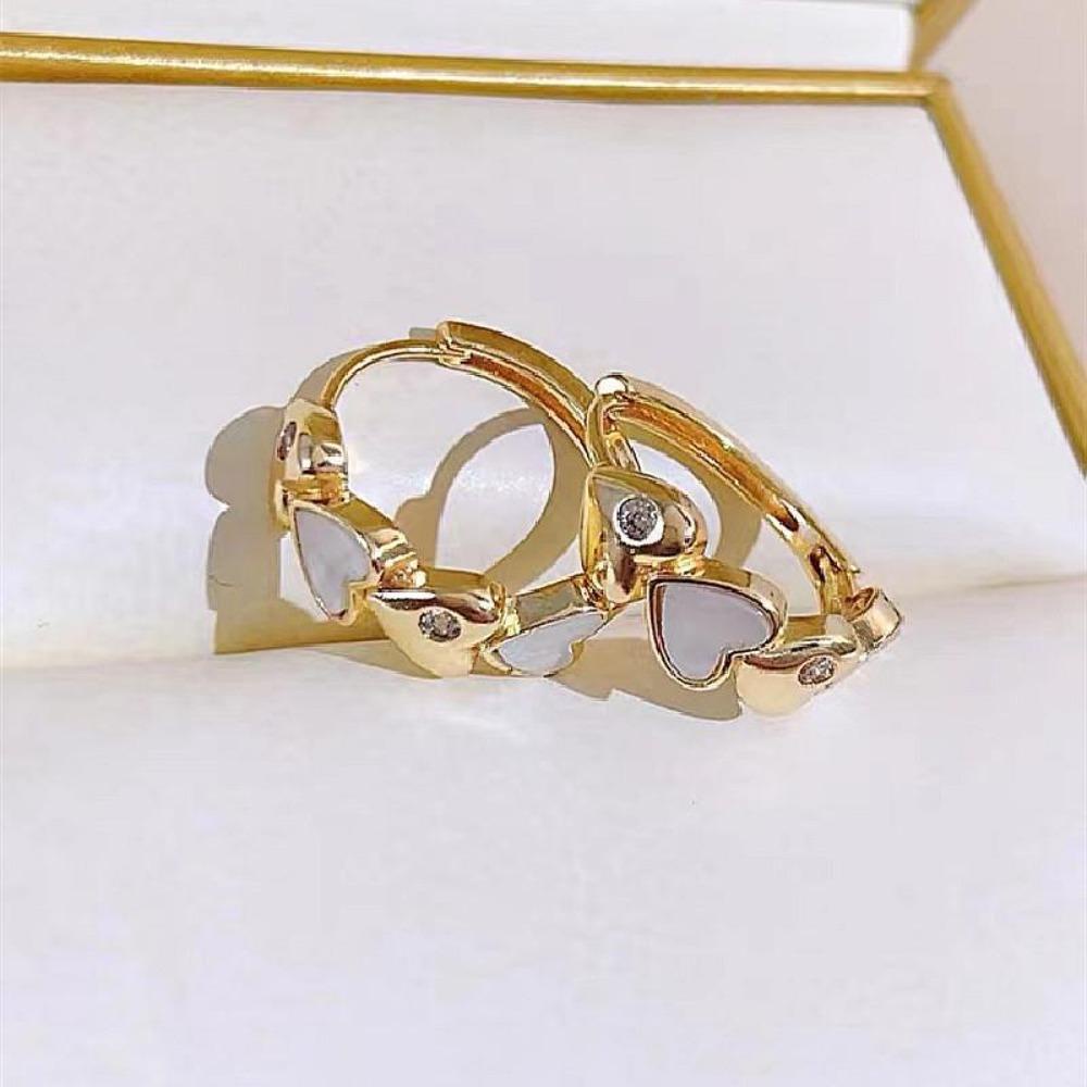 Nickolas1 Cinta Hati Hoop Anting Warna Kontras Kepribadian Retro Trendi Lucu Wanita Aksesoris Perempuan Vintage Golden Chrismas Hadiah