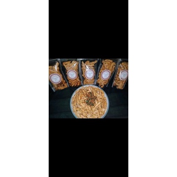 

basreng bumbu bojot 500 gr, 1/2 kg cemilan SIENDUT baso goreng/basreng stik bumbu bojot/cemilan pedas