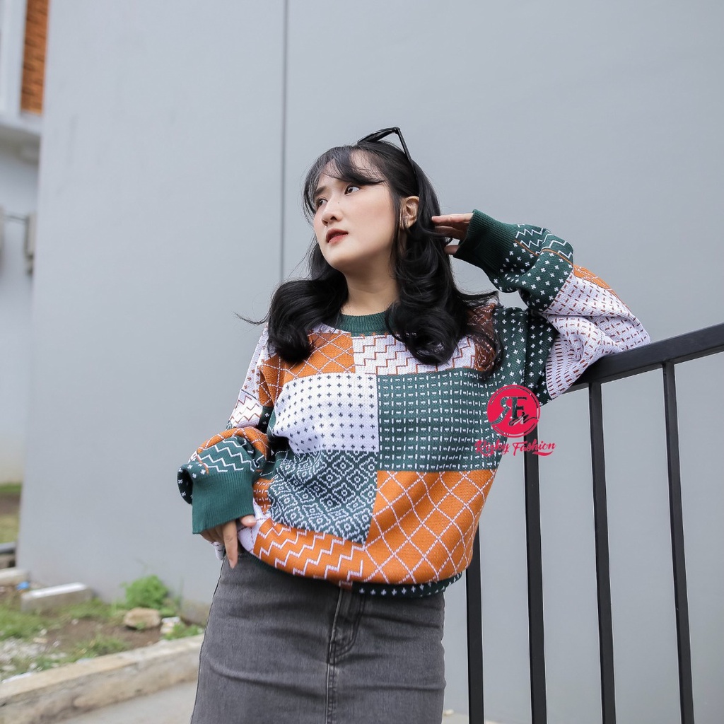 Sweater crewneck sashiko pattern rajut sweater