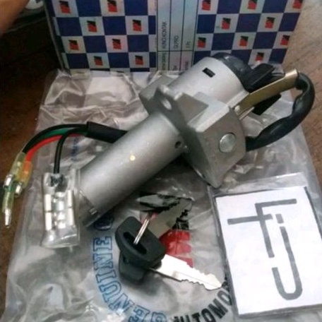 Kunci kontak GL Pro kabel 4