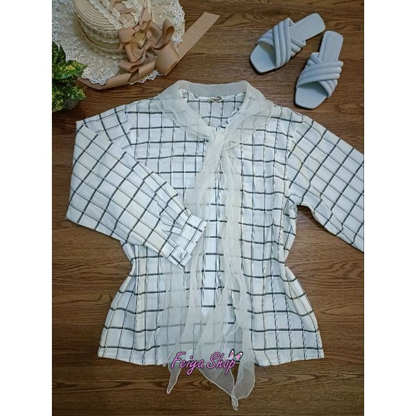 Blouse Putih BigSize Kerah Tile