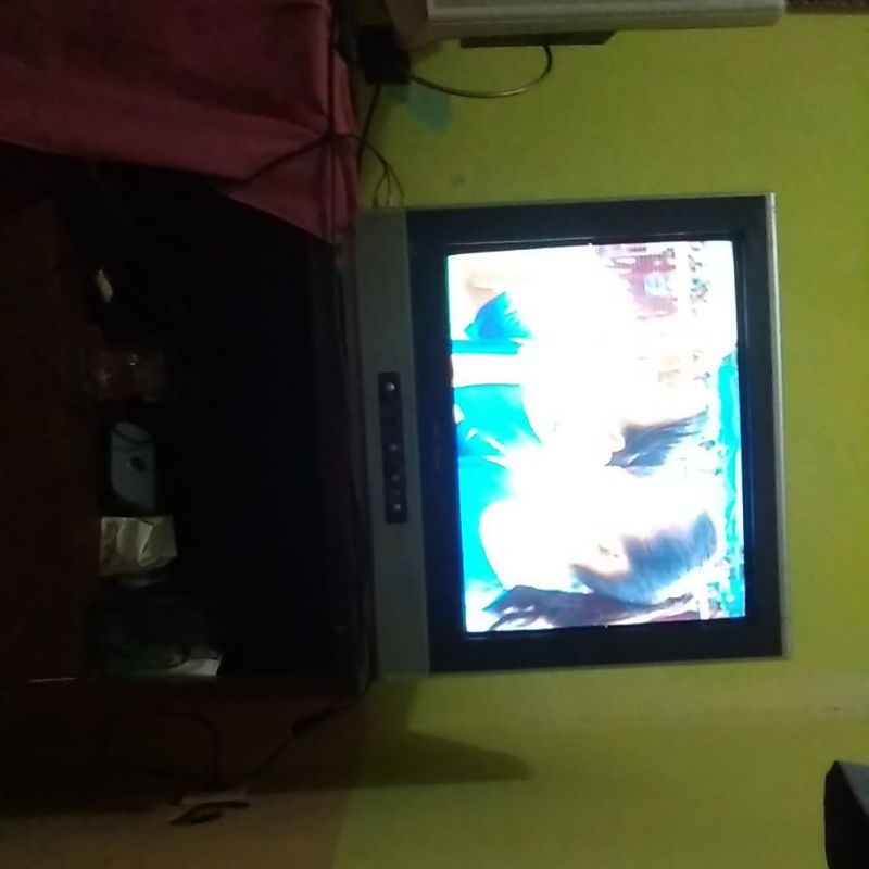 TV 21 inch LG Flatron