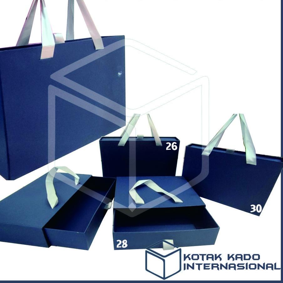 

Recomend Kotak Kado Ulang Tahun Pasangan Hadiah Ultah baju jaket Masukkan Keranjang Ada ukuran . . . . .