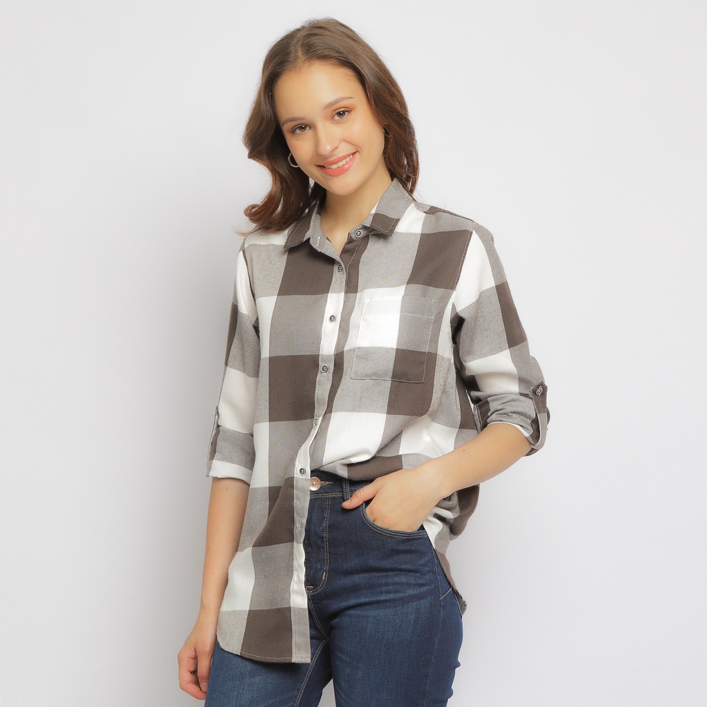 C2 Ingram Brown Kemeja Casual Wanita