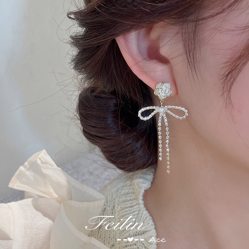 Anting Tusuk Sterling Silver Desain Bunga Camellia Hias Berlian Mewah Untuk Wanita