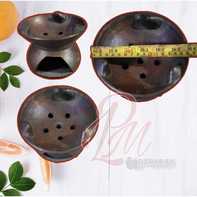 Anglo Wajan Serabi, Gerabah Tanah Liat