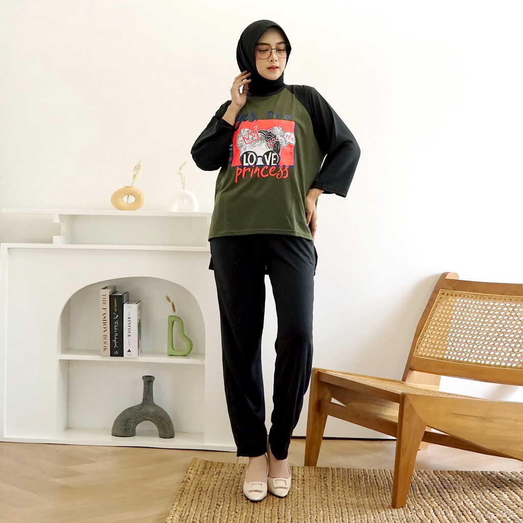 GR COD SETCEL OVERSIZE RAGLAN VIRAL PENGUIN SR610