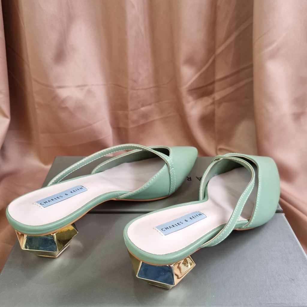 SEPATU WANITA HEELS 3CM