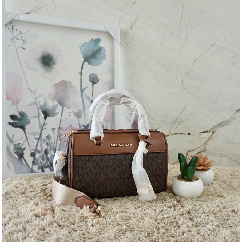 MK Travel XS Duffle CB Brown