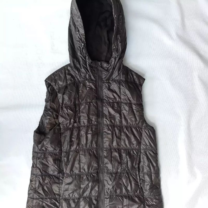 Vest Rompi UL Uniqlo