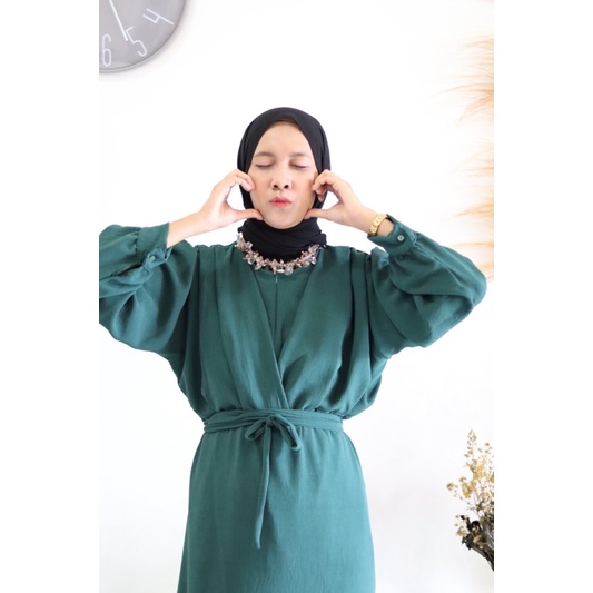 teresa drees by elslook (READY STOK) dress crinkle airflow busui friendy belt terpisah gamis kondangan simple dress silk dress satin maxmara dress kondangan ootd lamaran