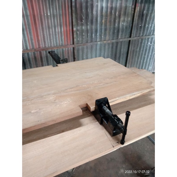 klem kayu. pres kayu panjang 120cm. pres kayu besi u