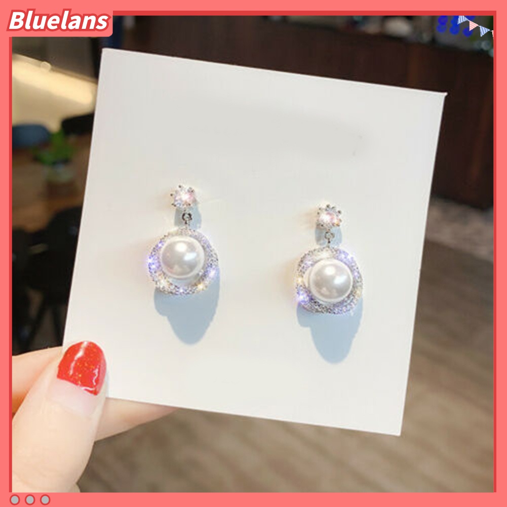 Anting Stud Bentuk Lingkaran Aksen Mutiara Berlian Imitasi Untuk Wanita