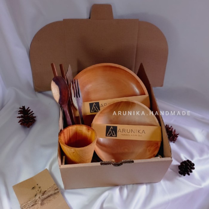 

[COD] luna hampers alat makan kayu hadiah / kado pernikahan / ulang tahun