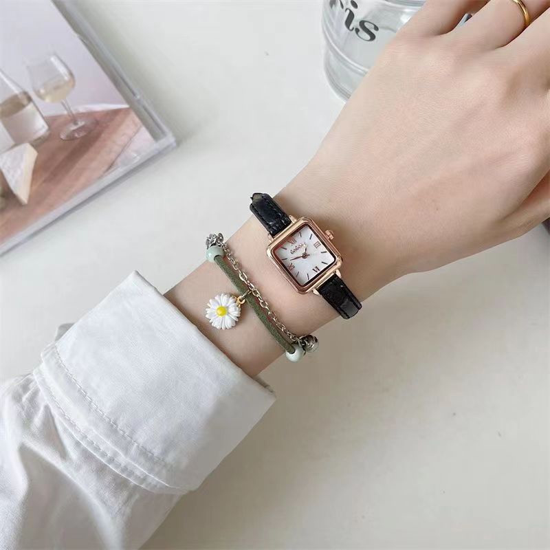 Jam Tangan Wanita A0186 Simple Temperament Square Mini Leisure Sen Female Watches