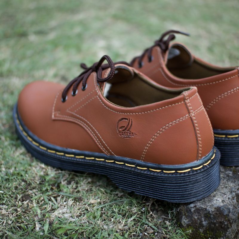 OXFORD SEPATU FORMAL PRIA KONDANGAN KERJA 3 HOLE CARAKA WARNA HITAM  KOPI TAN  UK 38-44