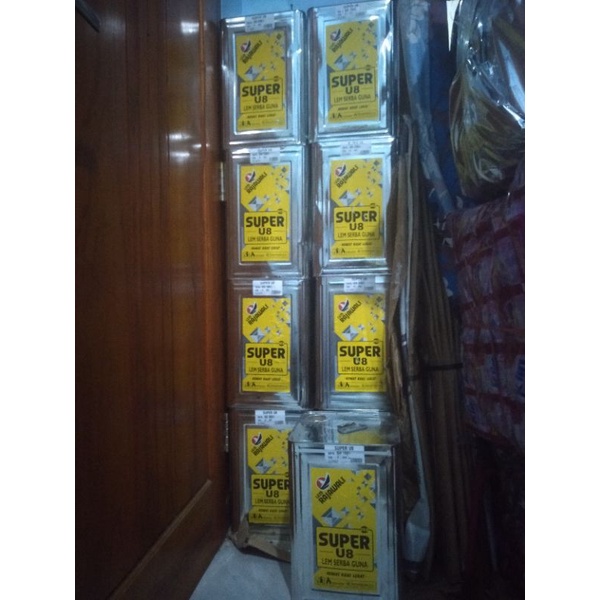 

Lem Super Kuning Atau Lem Super Rajawali U8 Atau Lem Aibom ( 1 blek 9 kg) , lem serbaguna