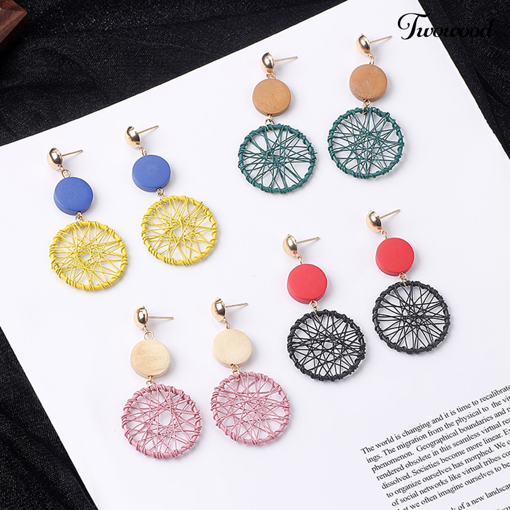 Anting Stud Bentuk Bulat Bahan Kayu Gaya Vintage Untuk Wanita