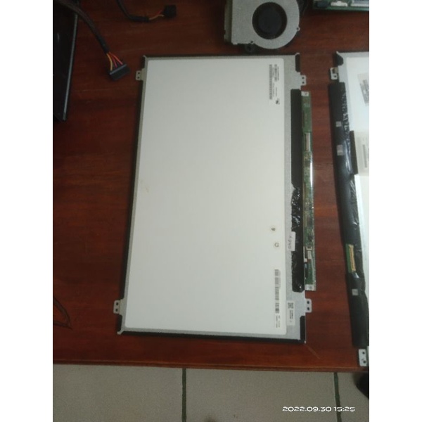 lcd laptop 15 " soket 40 slim Toshiba, Acer, Asus