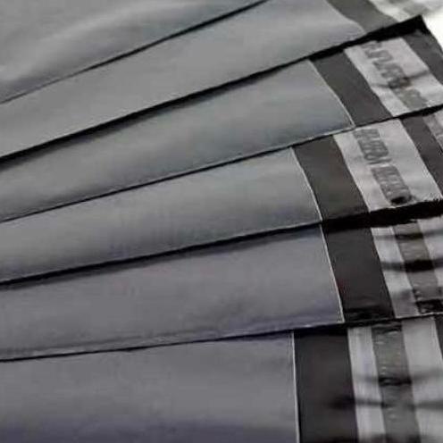 

Polymailer kantong paking kurir dhl uk 25x40 (isi 100 lbr) Murah - 25x40cm, Hitam