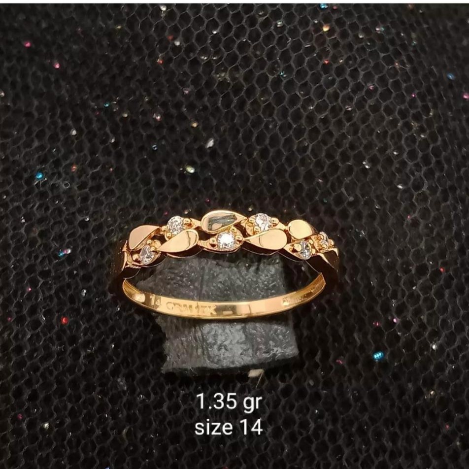 Cincin emas 17K - 1.35 gr kadar 750 - CBS100000014