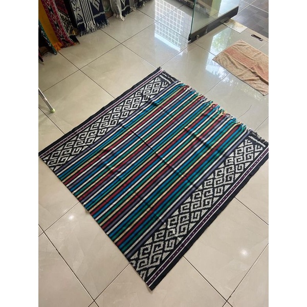 TENUN BLANKET TORAJA Tenun Blanket Etnik Batik  Tenun Jepara