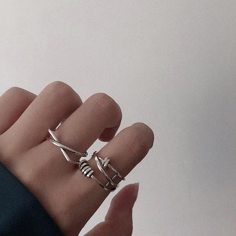 Cincin Model Terbuka Desain Geometri Silang Gaya Korea Untuk Pria