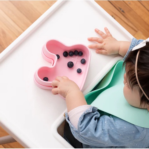 We Might Be Tiny Silicone Snackie - Silicone Plate Bowl Karakter Piring Silikon Snack Piring Makan Anak Bayi