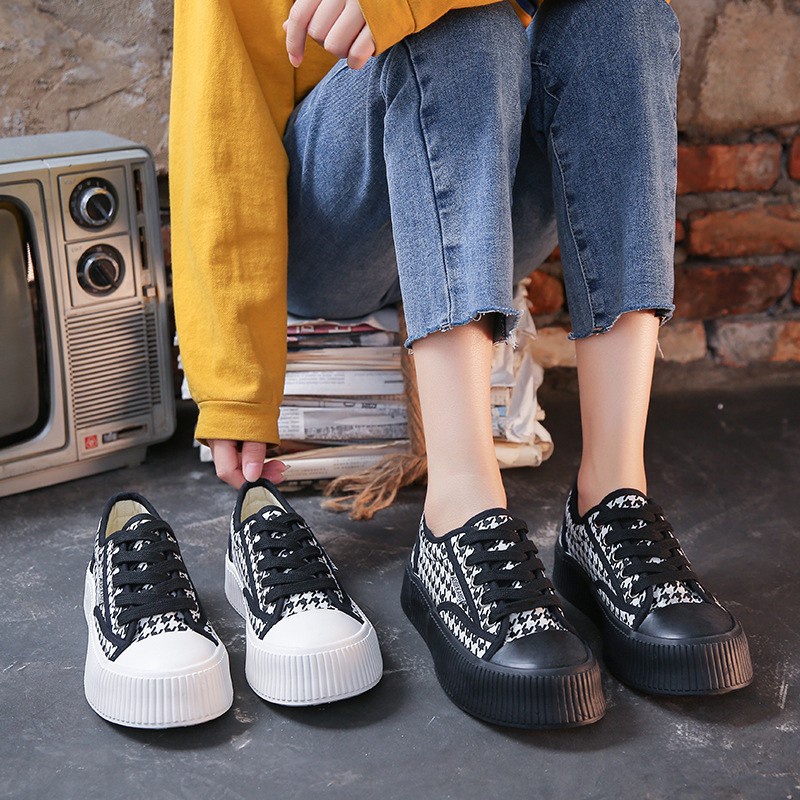 AVANCEID 1833 Sepatu Sneakers Wanita Canvas Kerja Sekolah Hitam Import