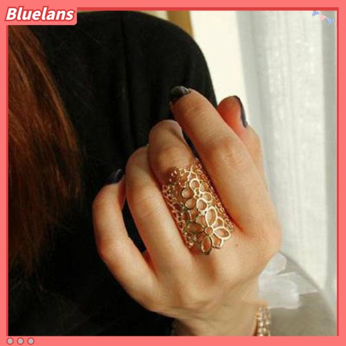 Cincin Model Terbuka Adjustable Desain Bunga Hollow Bahan Alloy Untuk Wanita